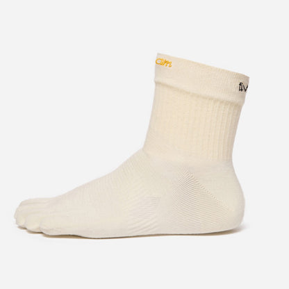 Ivory vibram five-toe mini crew sock